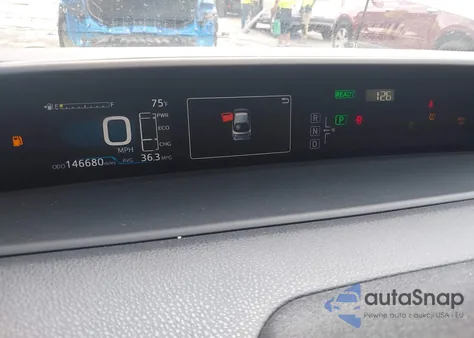 2016 Toyota Prius Three из США, поврежденный, VIN JTDKARFU3G3505690